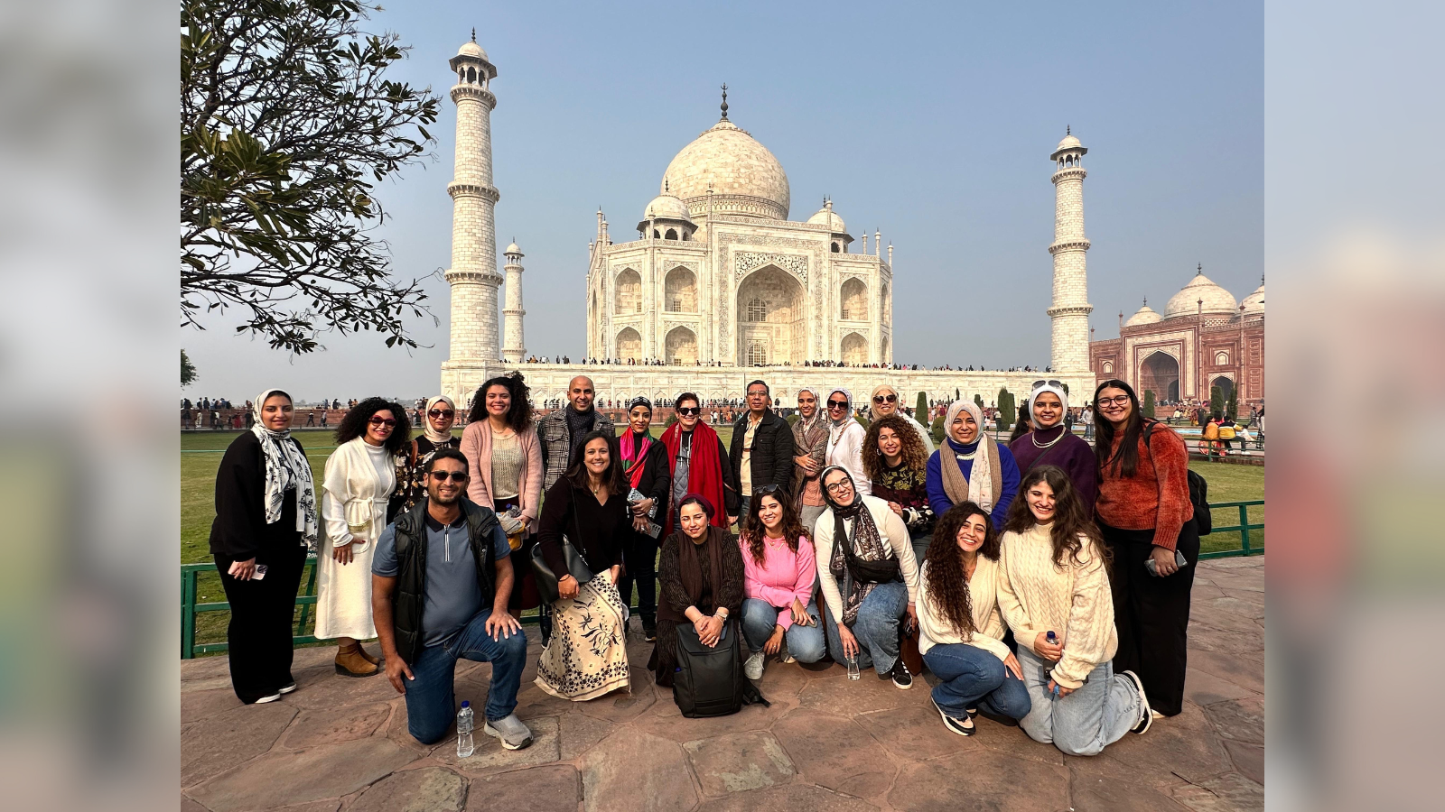 Yousef Jameel Fellows stand before the Taj Mahal