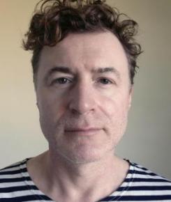 Dr Ronnie Close